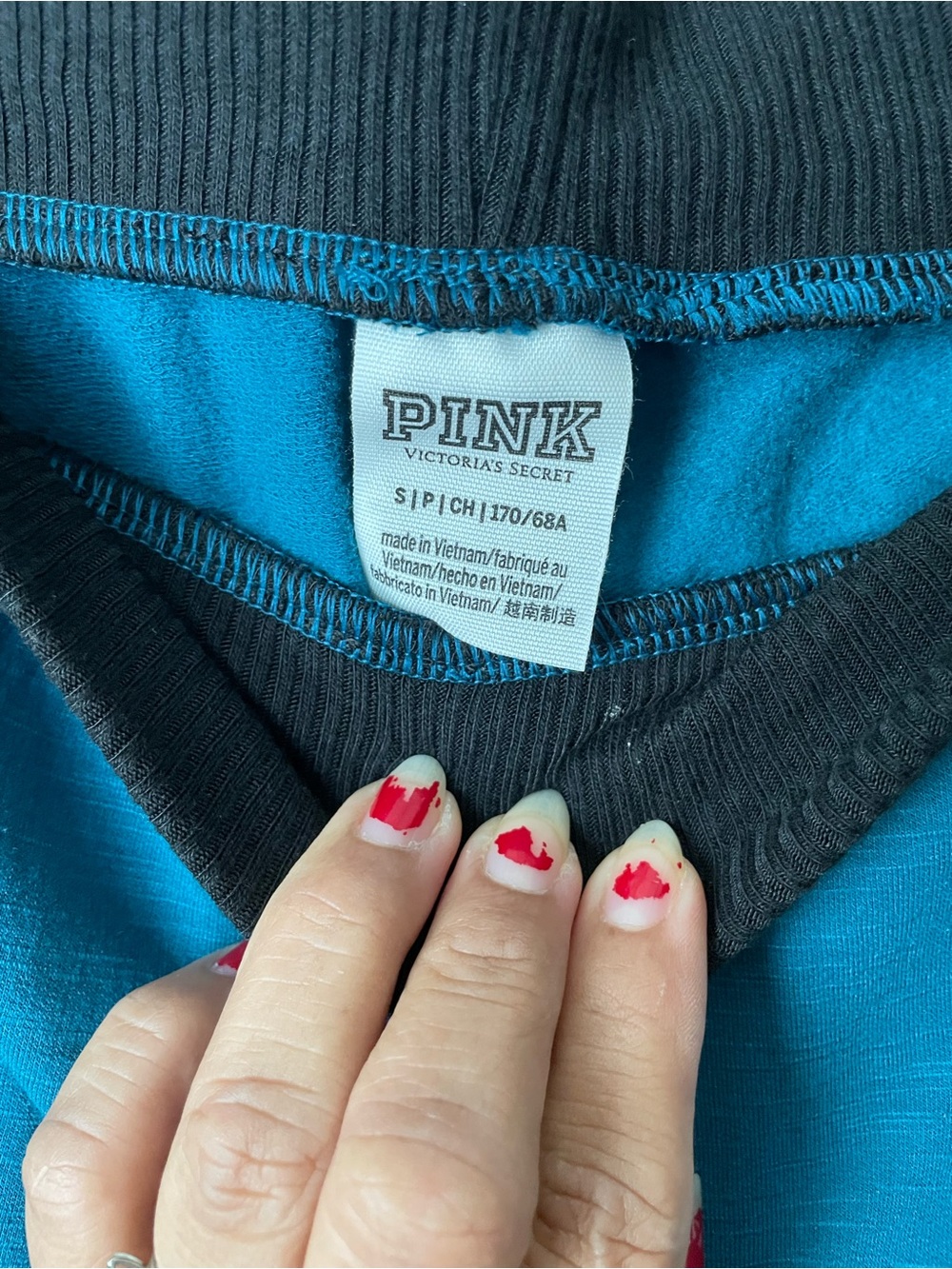 PINK Victoria’s Secret fleece joggers - Picture 5 of 5